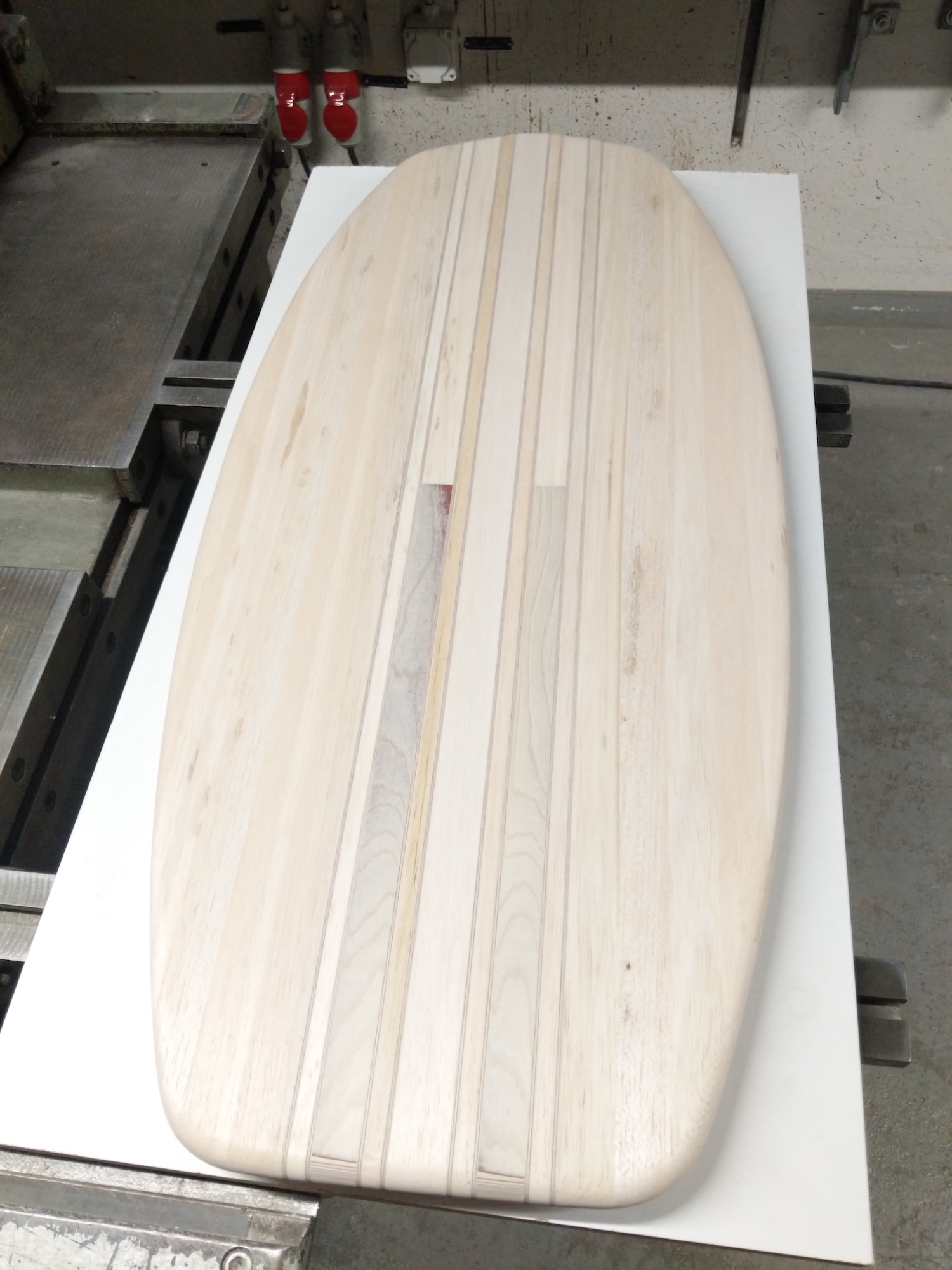 Board with nice radius all the way around the rails